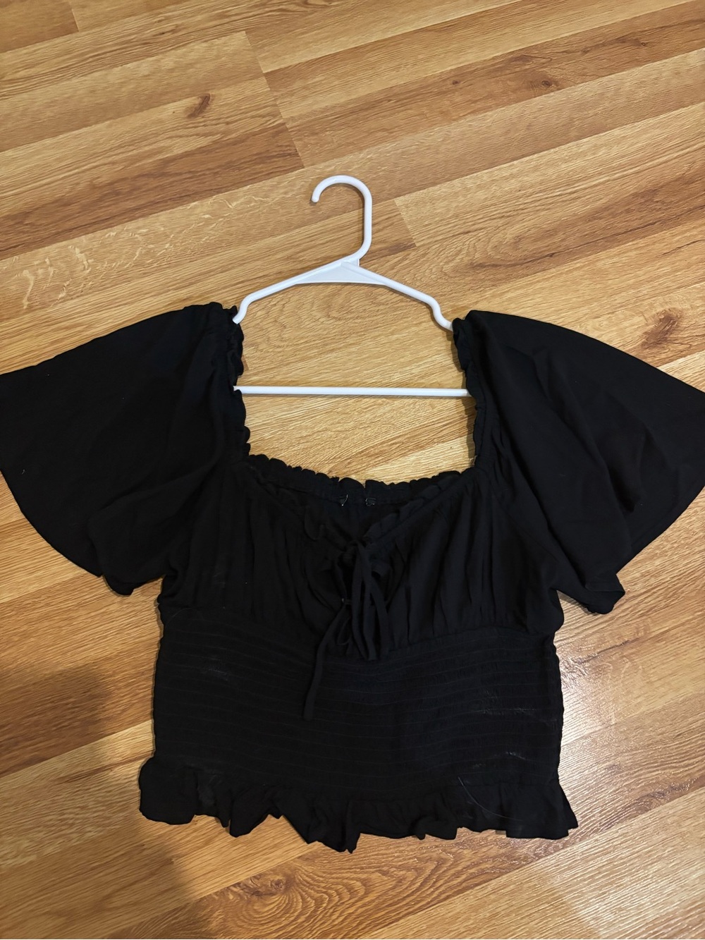 Black Cropped Flutter Sleeve Top